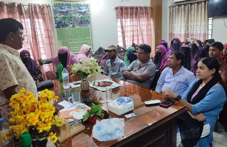 Community discussion meeting